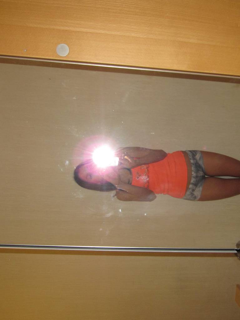 escort girl  Avignon